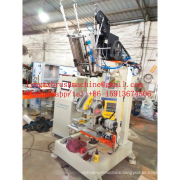 CNC single broom tufting machine